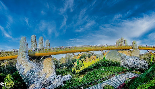 Middle Vietnam (4 Days 3 Nights)